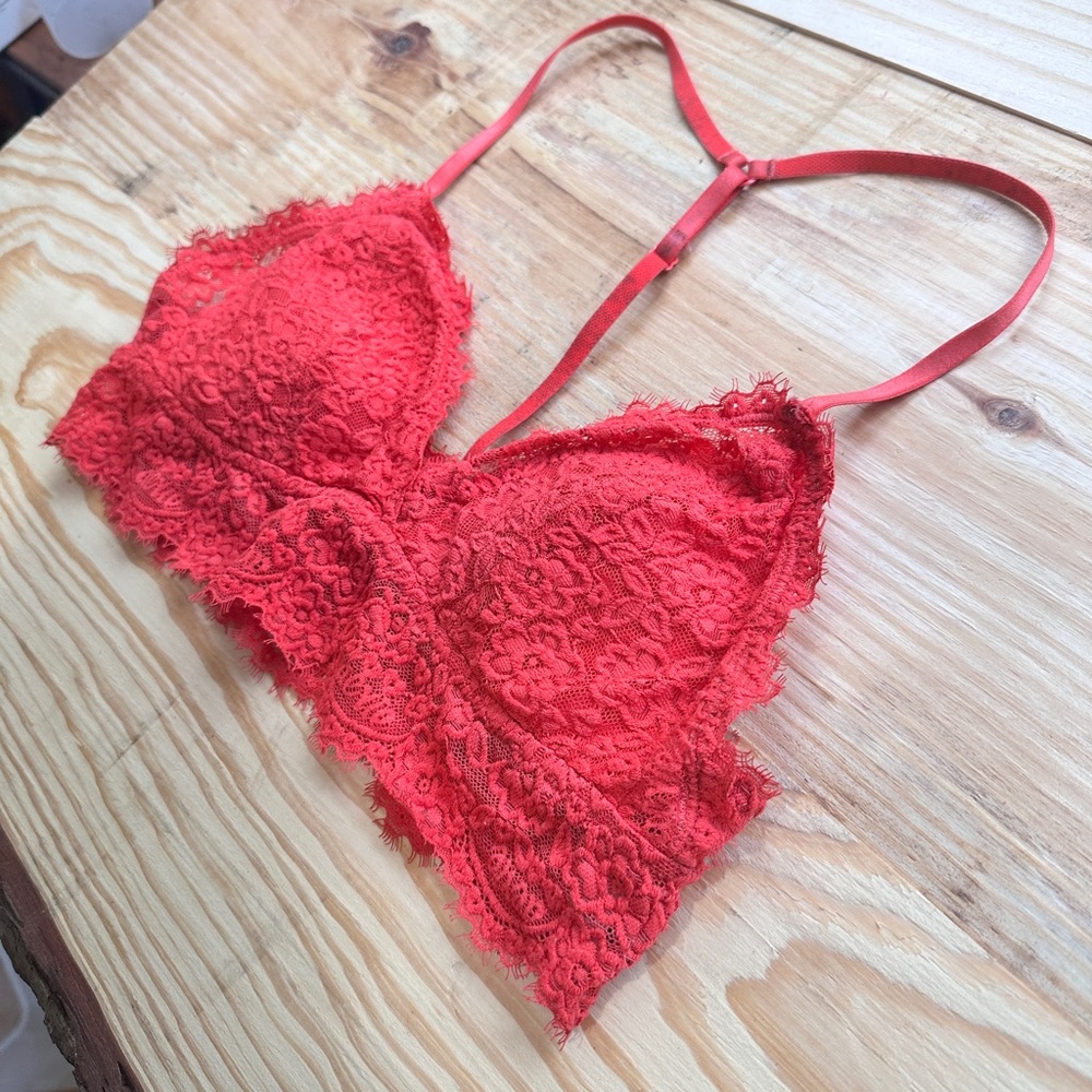 Aerie Red eyelash lace bralette size small